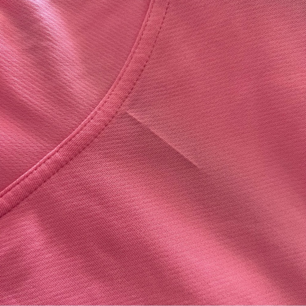 Pink Nike Performance Top - Picture 2 of 2